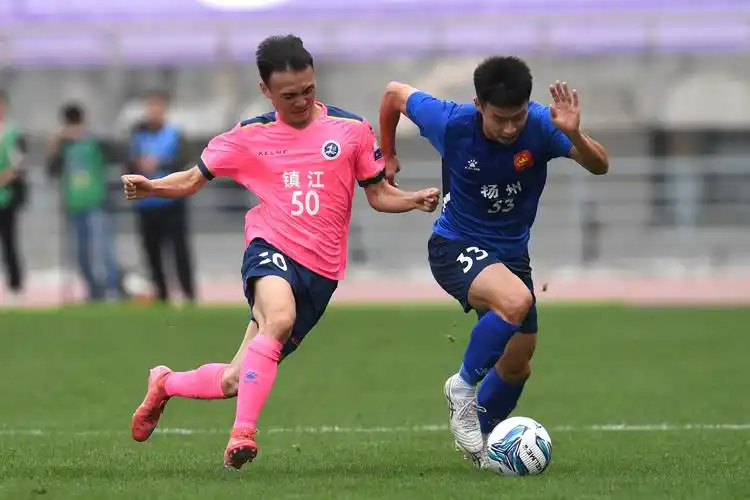 欧冠对决：巴塞罗那 VS 国际米兰